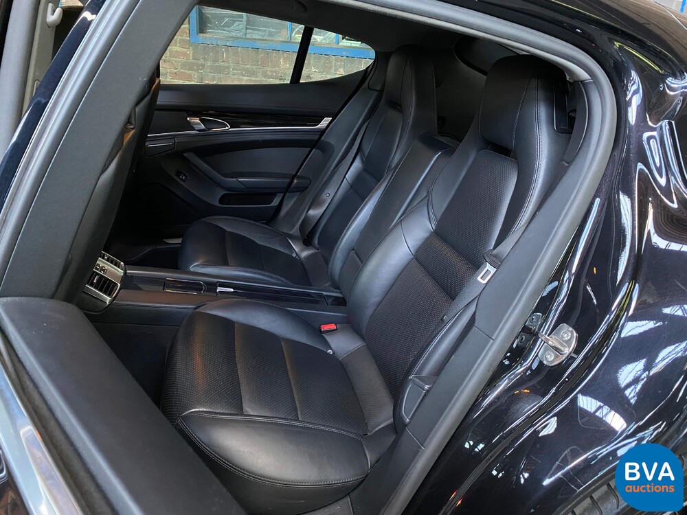 Porsche Panamera3.0 V6 S-Hybrid 3.0 333 PS 2011, 27-ZSP-9.