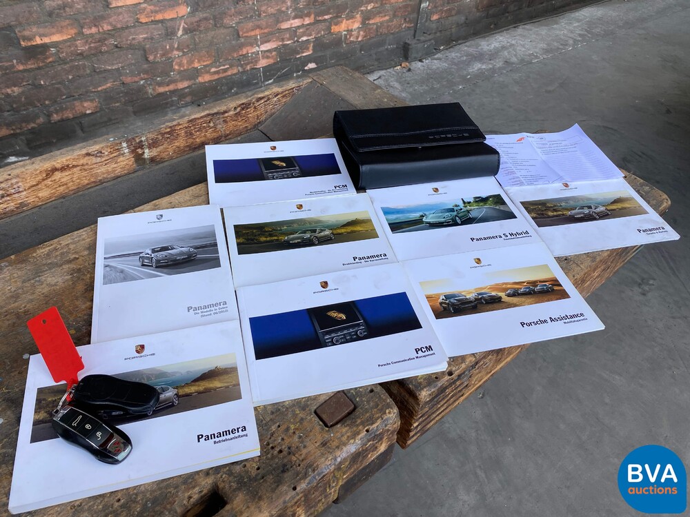 Porsche Panamera3.0 V6 S-Hybrid 3.0 333 PS 2011, 27-ZSP-9.