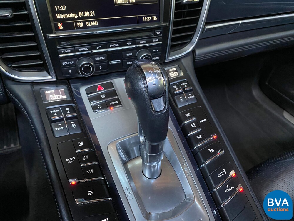 Porsche Panamera3.0 V6 S-Hybrid 3.0 333 PS 2011, 27-ZSP-9.