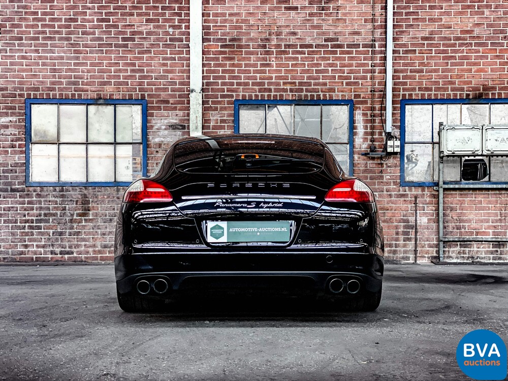 Porsche Panamera3.0 V6 S-Hybrid 3.0 333 PS 2011, 27-ZSP-9.