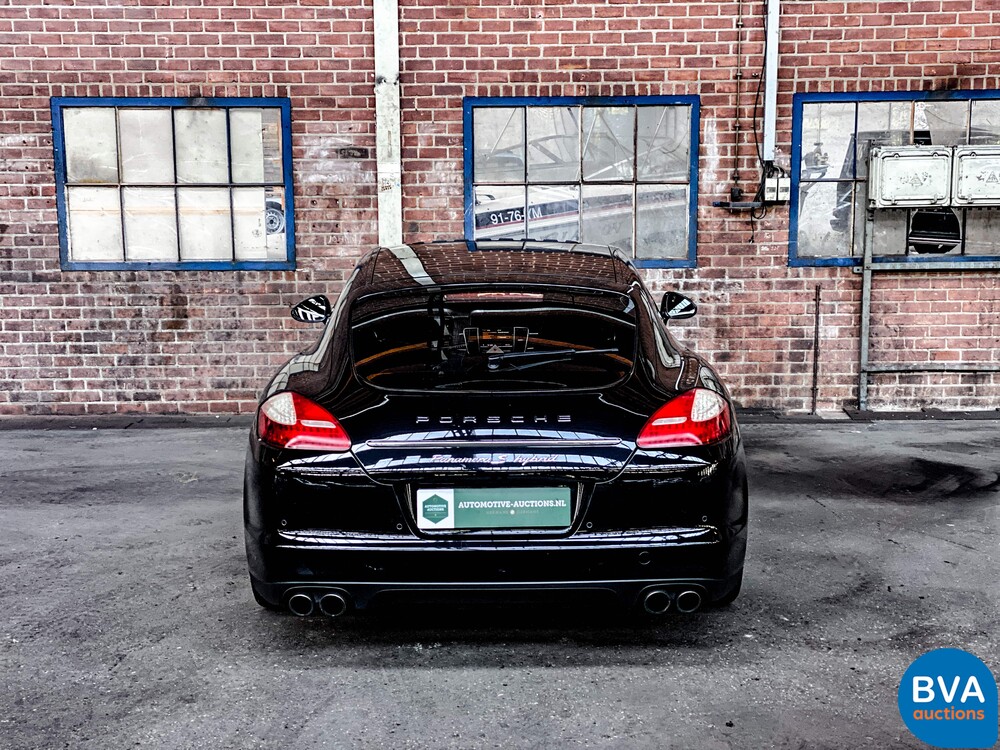 Porsche Panamera3.0 V6 S-Hybrid 3.0 333 PS 2011, 27-ZSP-9.