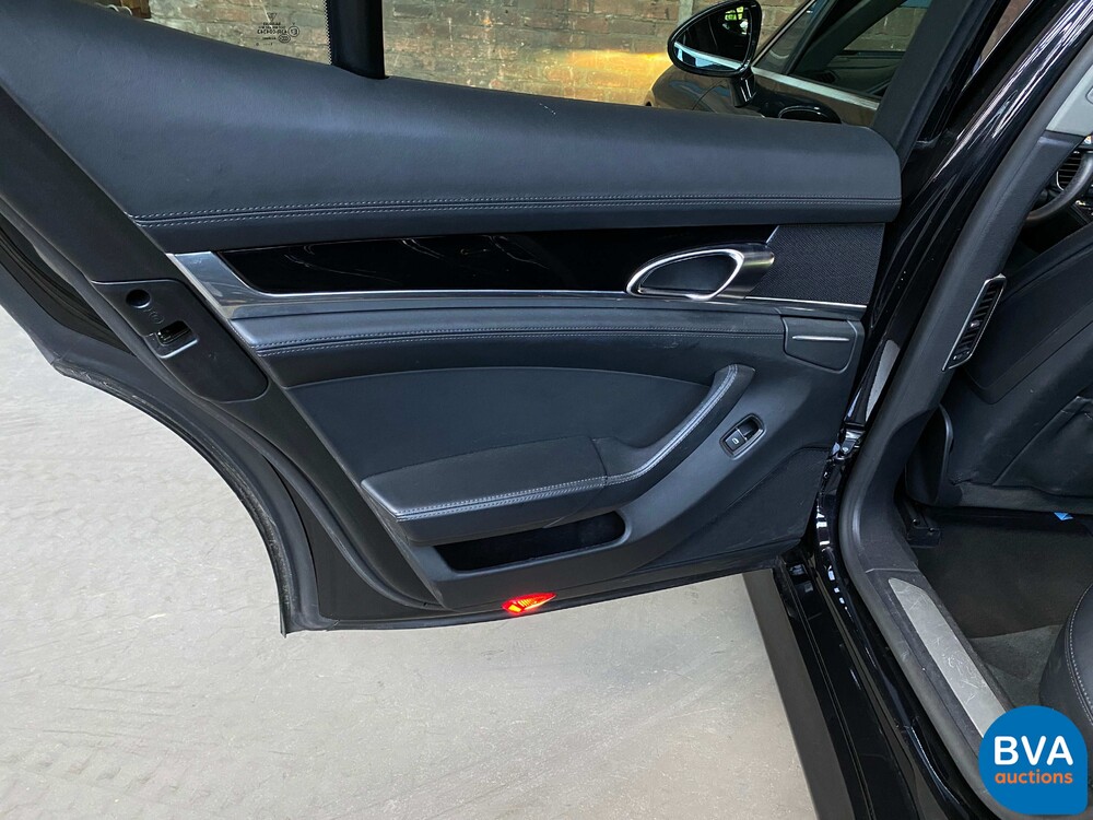 Porsche Panamera3.0 V6 S-Hybrid 3.0 333 PS 2011, 27-ZSP-9.