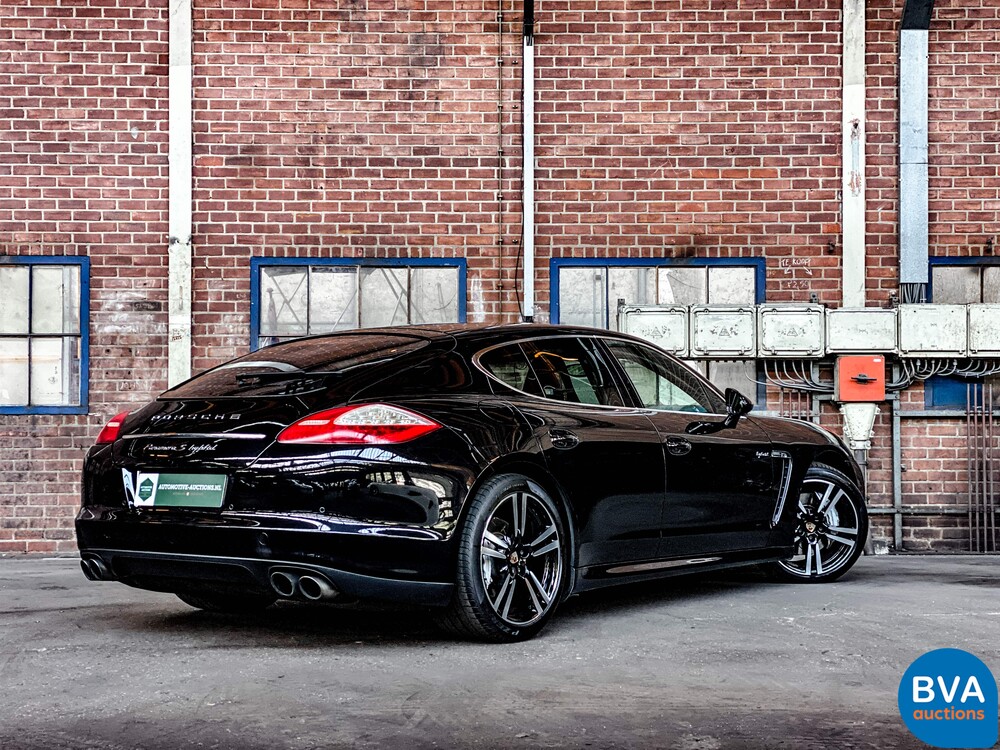 Porsche Panamera3.0 V6 S-Hybrid 3.0 333 PS 2011, 27-ZSP-9.