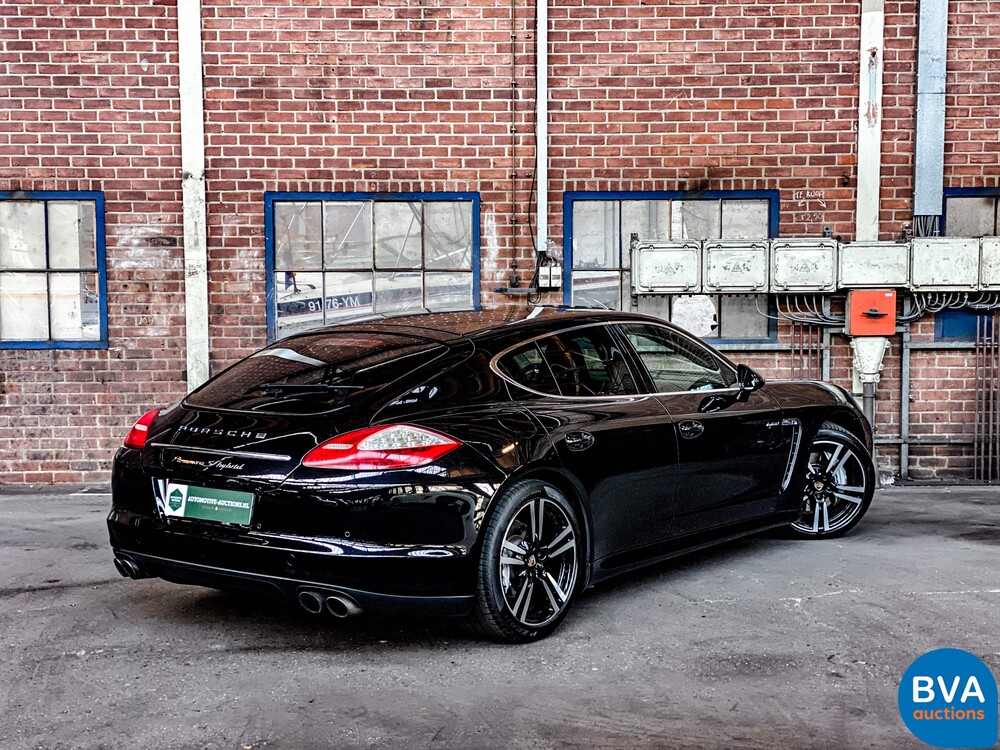 Porsche Panamera3.0 V6 S-Hybrid 3.0 333 PS 2011, 27-ZSP-9.