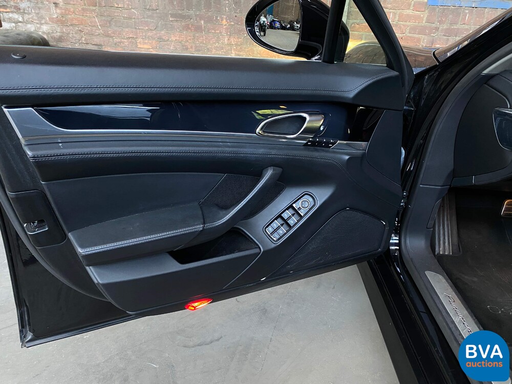 Porsche Panamera3.0 V6 S-Hybrid 3.0 333 PS 2011, 27-ZSP-9.