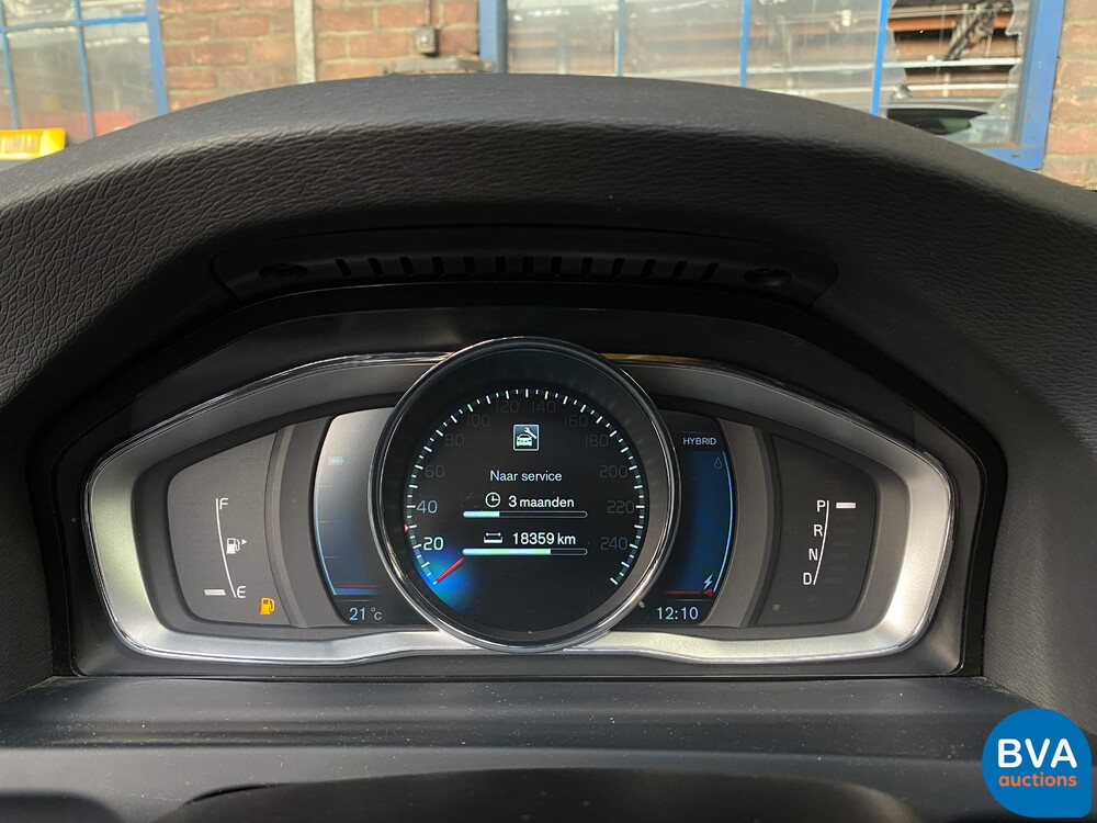 Volvo V60 2.4 D6 AWD Plug-In Hybrid Summum 2013 -Original NL-, 8-SKS-97.