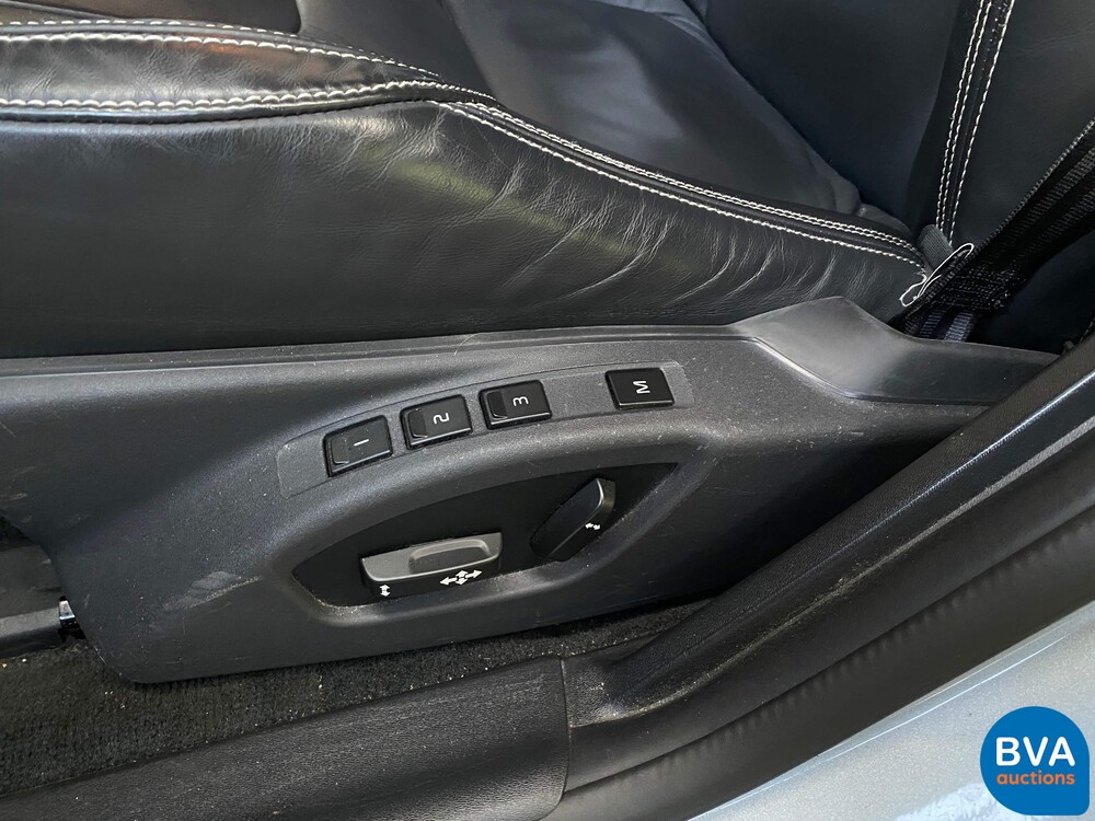 Volvo V60 2.4 D6 AWD Plug-In Hybrid Summum 2013 -Original NL-, 8-SKS-97.