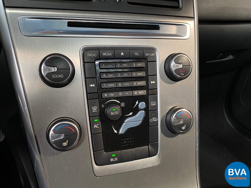 Volvo XC60 3.2 AWD 230 PS 2012, K-258-VR.