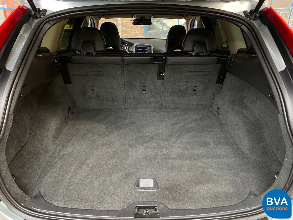 Volvo XC60 3.2 AWD 230 PS 2012, K-258-VR.