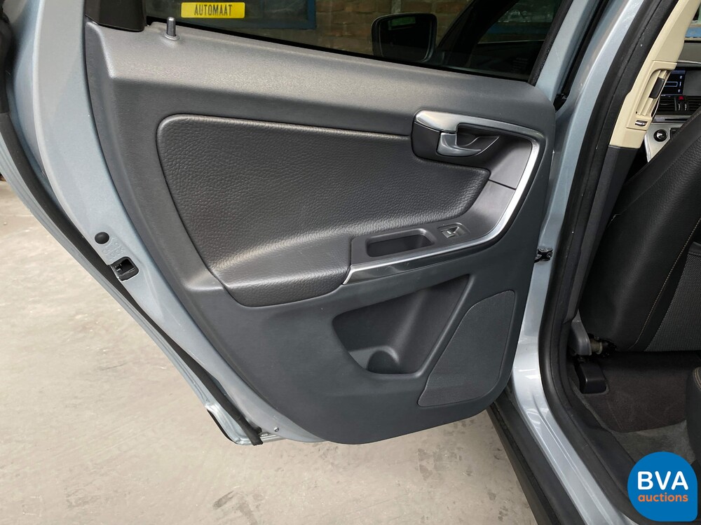 Volvo XC60 3.2 AWD 230 PS 2012, K-258-VR.