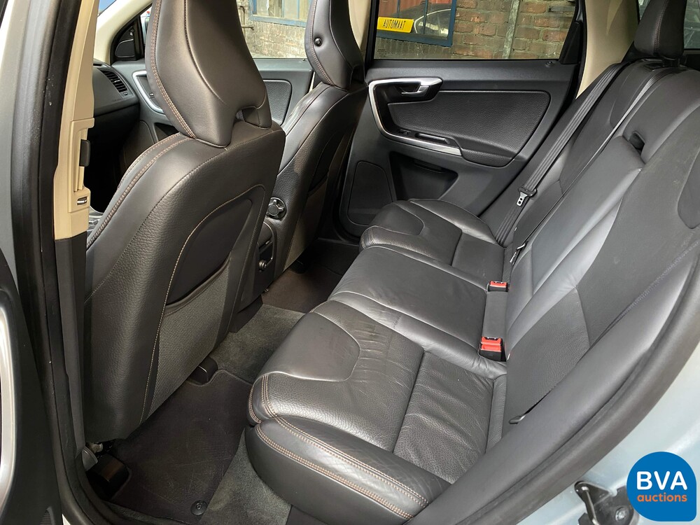 Volvo XC60 3.2 AWD 230 PS 2012, K-258-VR.