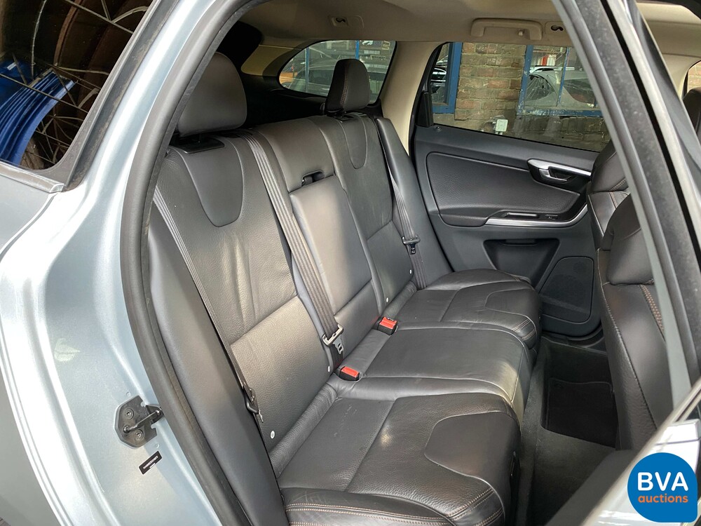 Volvo XC60 3.2 AWD 230 PS 2012, K-258-VR.