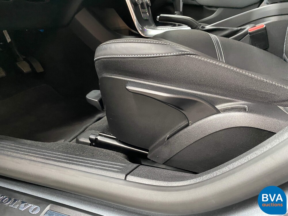 Volvo V40 2.0 D2 Nordic+ Facelift, PK-783-J.