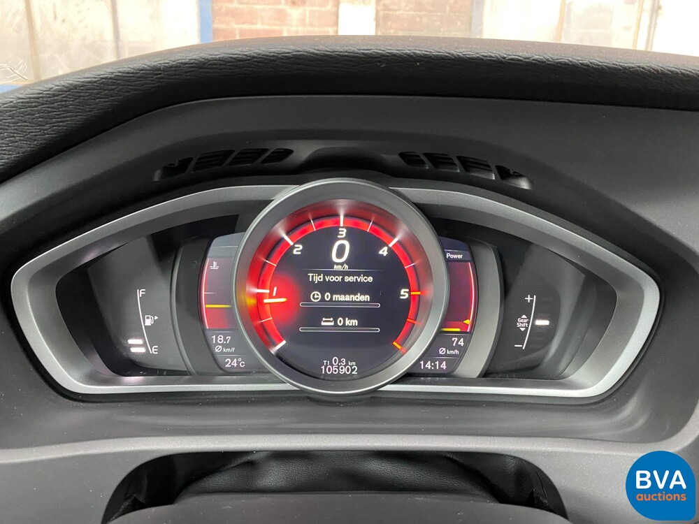 Volvo V40 2.0 D2 Nordic+ Facelift, PK-783-J.