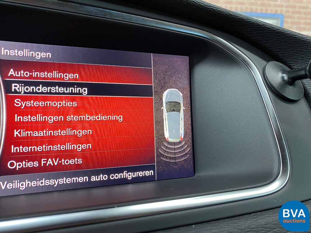 Volvo V40 2.0 D2 Nordic+ Facelift, PK-783-J.