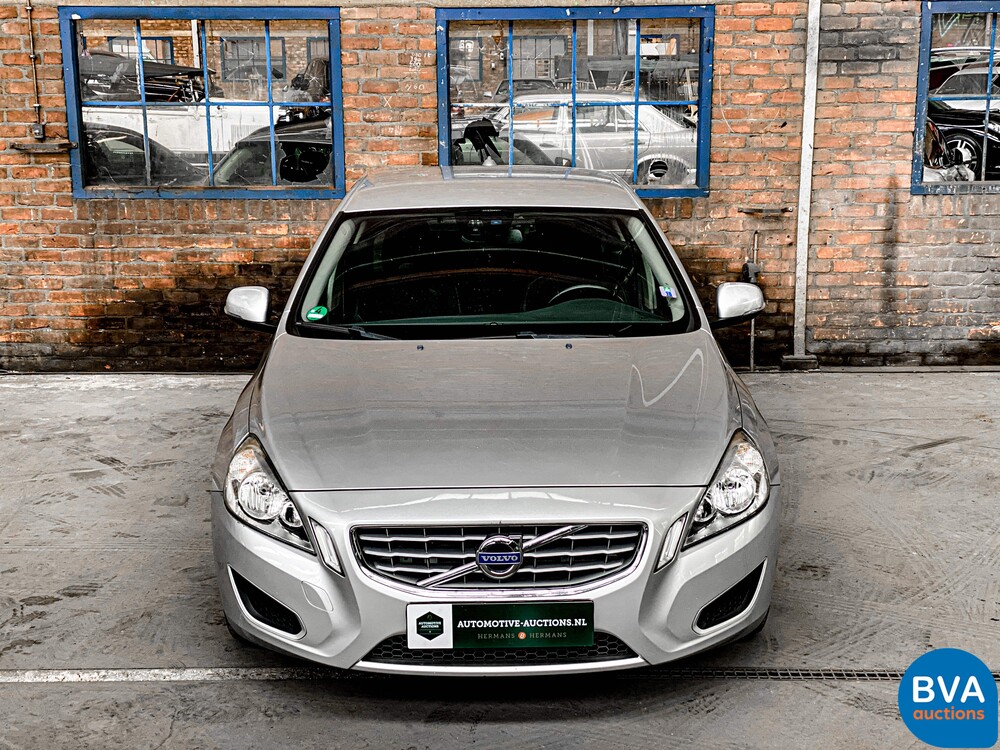 Volvo S60 2.0T Intro Edition 203pk 2010 -Origineel NL-, 02-NJ-L9
