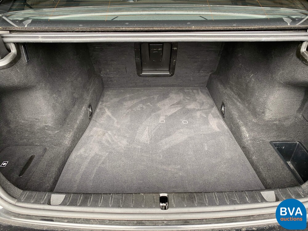 BMW M760Li xDrive V12 7er 609pk 2017 M760i M-Performance, ZS-365-F.