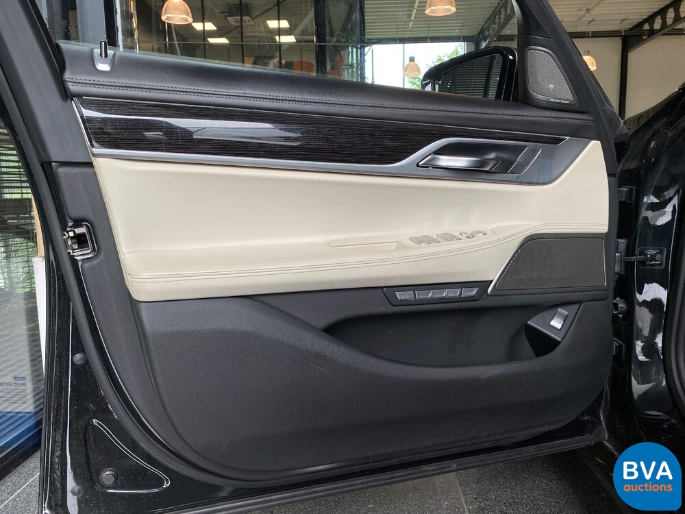 BMW M760Li xDrive V12 7er 609pk 2017 M760i M-Performance, ZS-365-F.