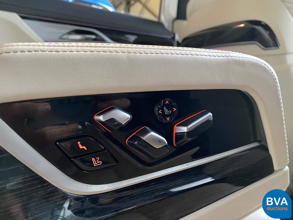 BMW M760Li xDrive V12 7er 609pk 2017 M760i M-Performance, ZS-365-F.