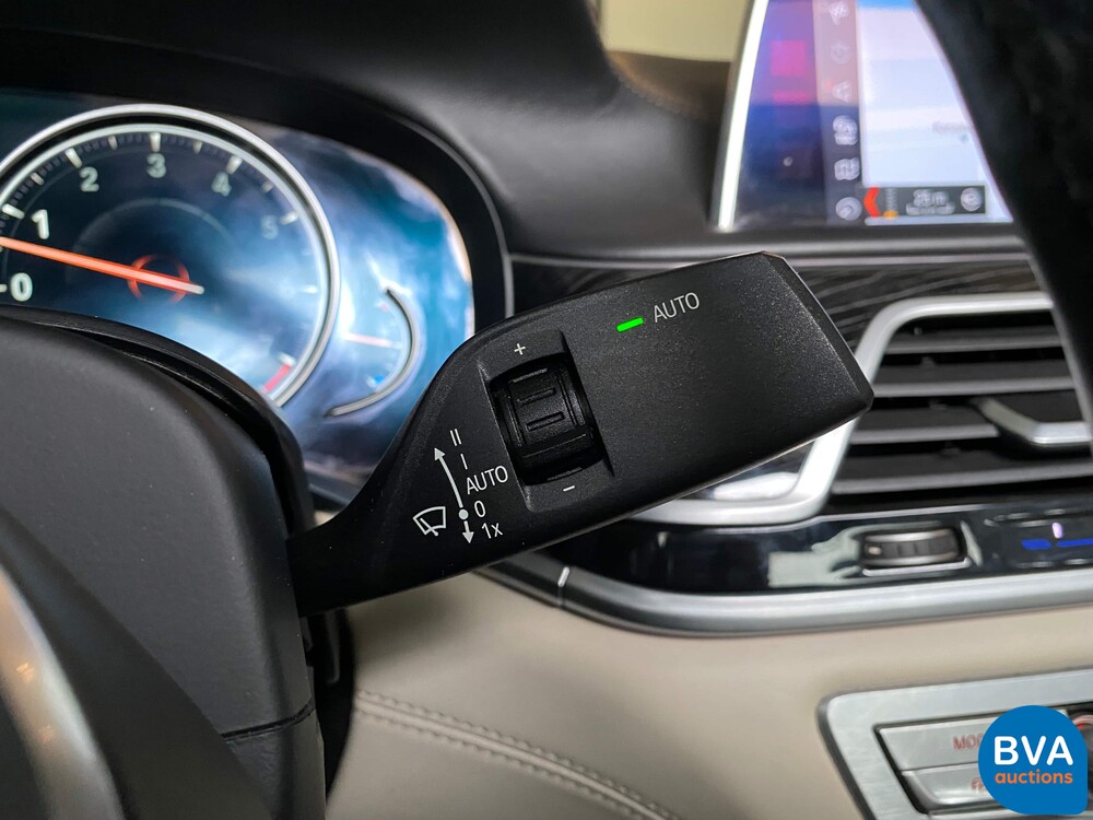 BMW M760Li xDrive V12 7er 609pk 2017 M760i M-Performance, ZS-365-F.