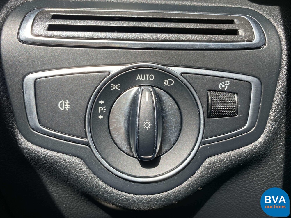 Mercedes-Benz C200 Coupé AMG NIGHT-EDITION Premium Plus C-Klasse 184PS 2018, XF-600-K.