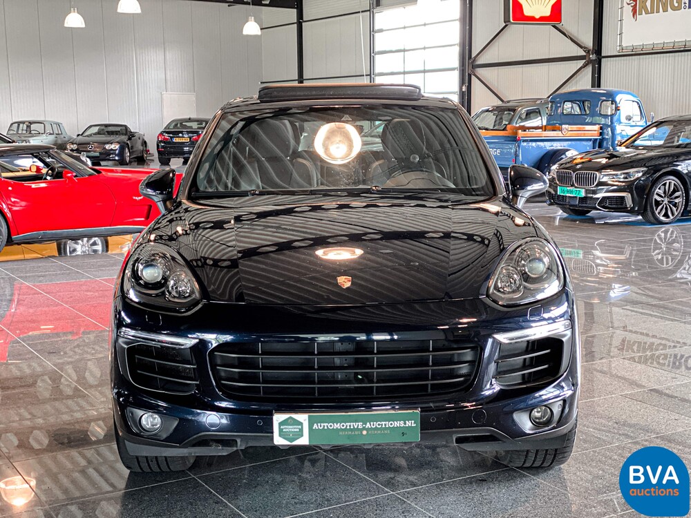 Porsche Cayenne 3.0 S E-Hybrid 462pk 2014, -Org NL- 8-XZR-10.