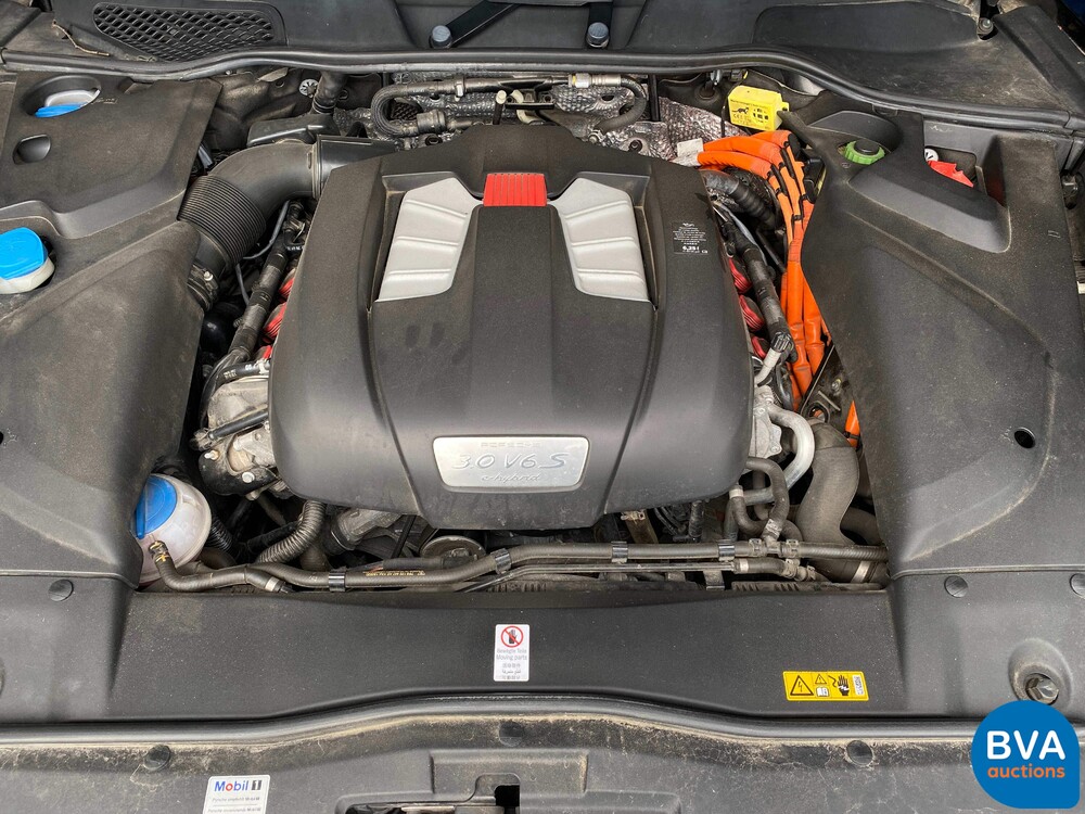 Porsche Cayenne 3.0 S E-Hybrid 462pk 2014, -Org NL- 8-XZR-10.