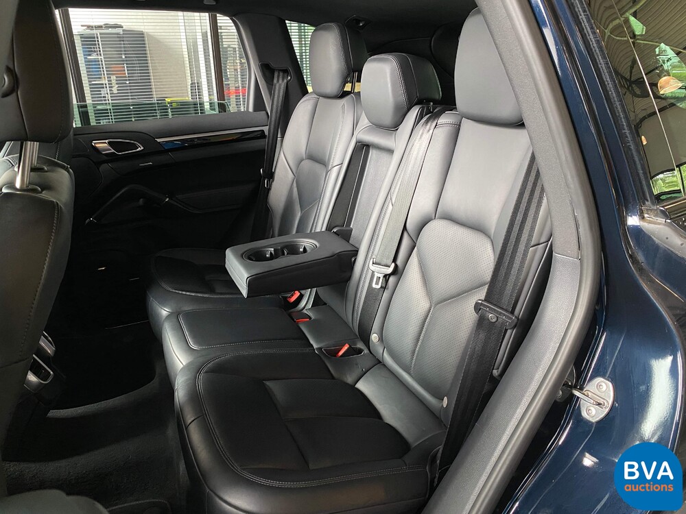 Porsche Cayenne 3.0 S E-Hybrid 462pk 2014, -Org NL- 8-XZR-10.