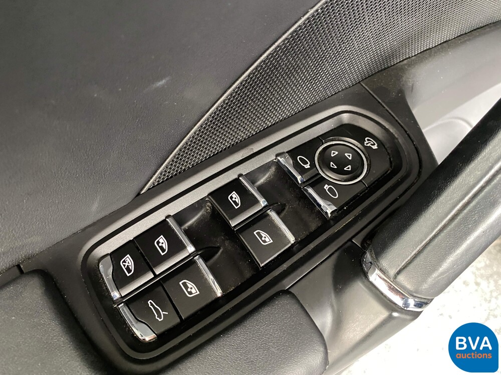 Porsche Cayenne 3.0 S E-Hybrid 462pk 2014, -Org NL- 8-XZR-10.