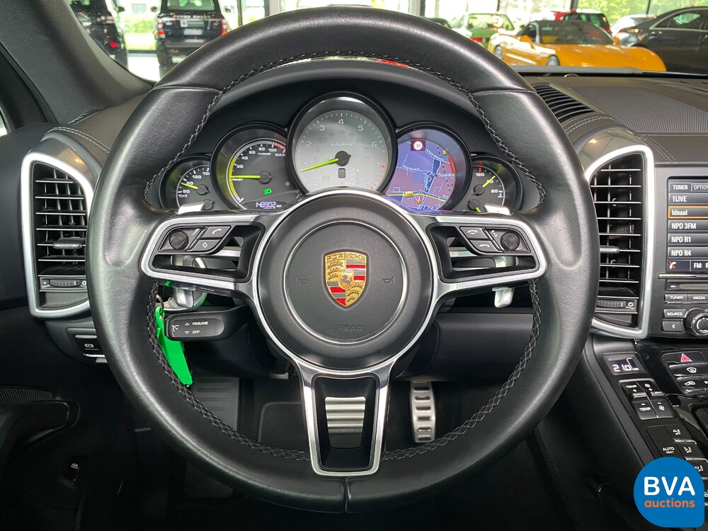 Porsche Cayenne 3.0 S E-Hybrid 462pk 2014, -Org NL- 8-XZR-10.