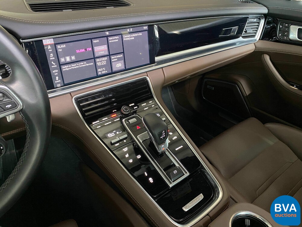 Porsche Panamera2.9 V6 Bi-Turbo Plug-In Hybrid PDK 462pk Sport-Chrono 2018.