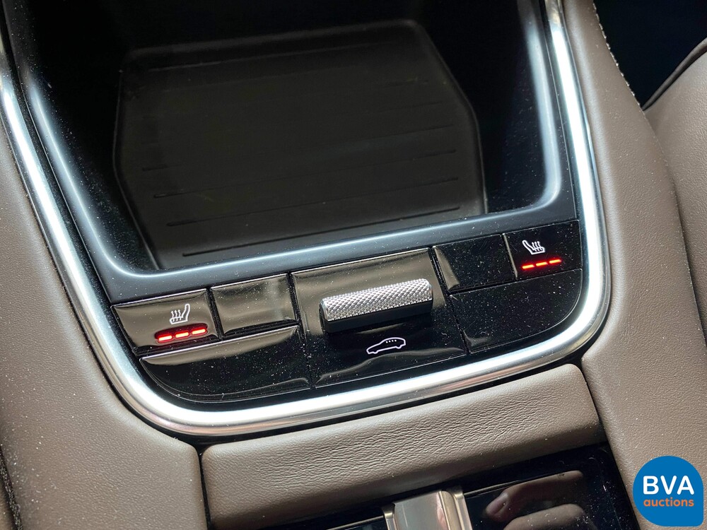 Porsche Panamera2.9 V6 Bi-Turbo Plug-In Hybrid PDK 462pk Sport-Chrono 2018.