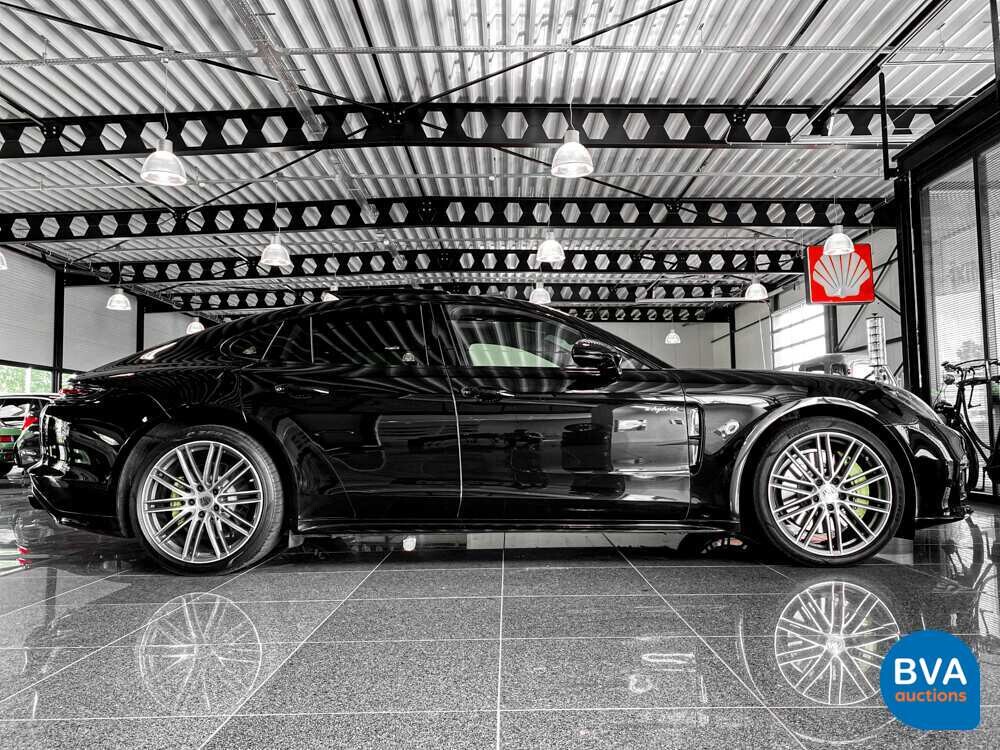 Porsche Panamera2.9 V6 Bi-Turbo Plug-In Hybrid PDK 462pk Sport-Chrono 2018.