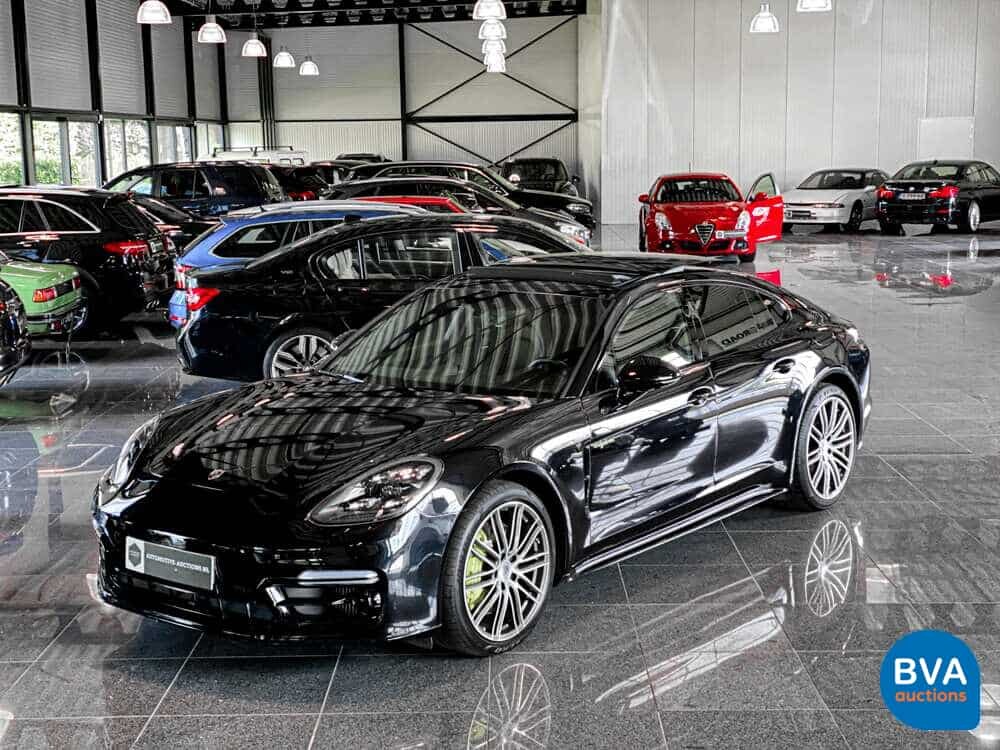 Porsche Panamera2.9 V6 Bi-Turbo Plug-In Hybrid PDK 462pk Sport-Chrono 2018.
