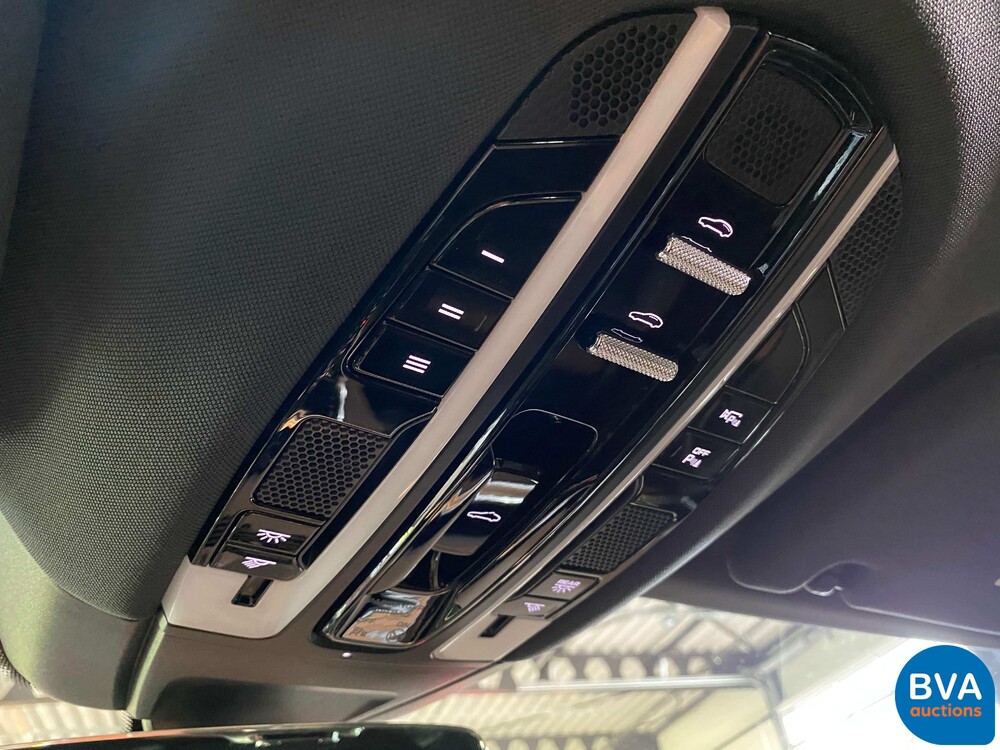 Porsche Panamera2.9 V6 Bi-Turbo Plug-In Hybrid PDK 462pk Sport-Chrono 2018.