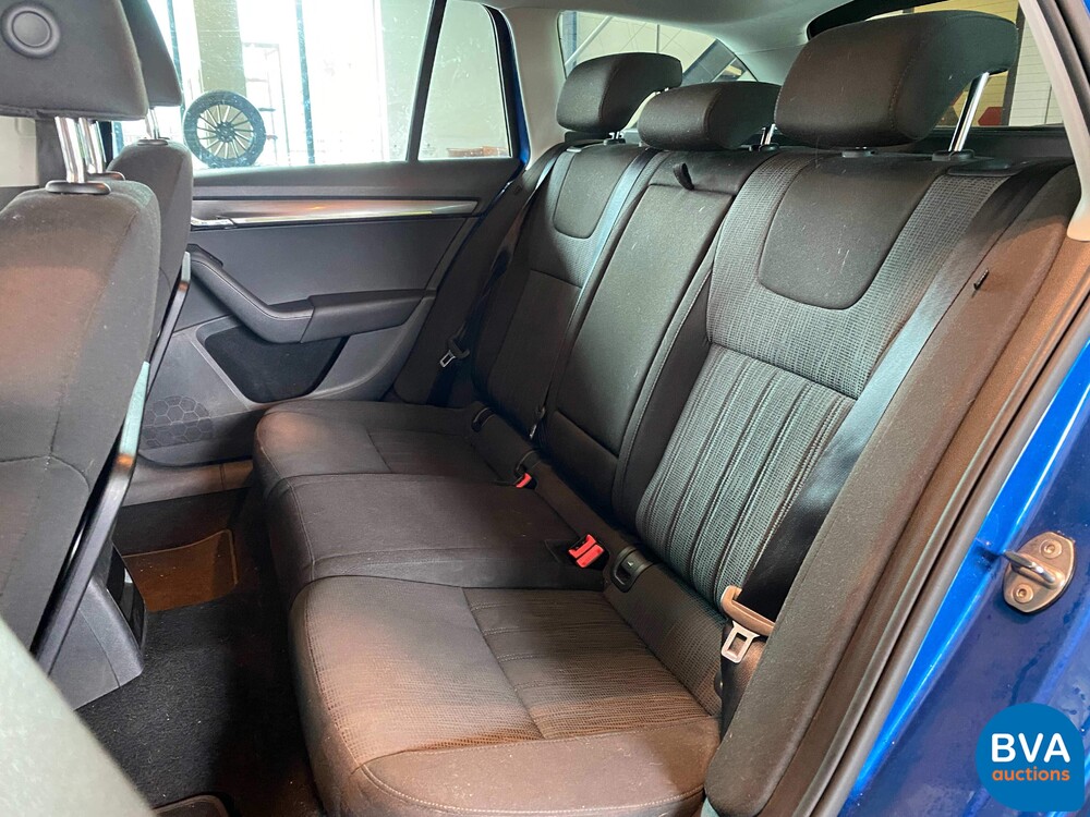 Skoda Octavia Kombi 1.6 TDI Greentech Style Business 116pk 2017, -Org NL- PG-733-H.