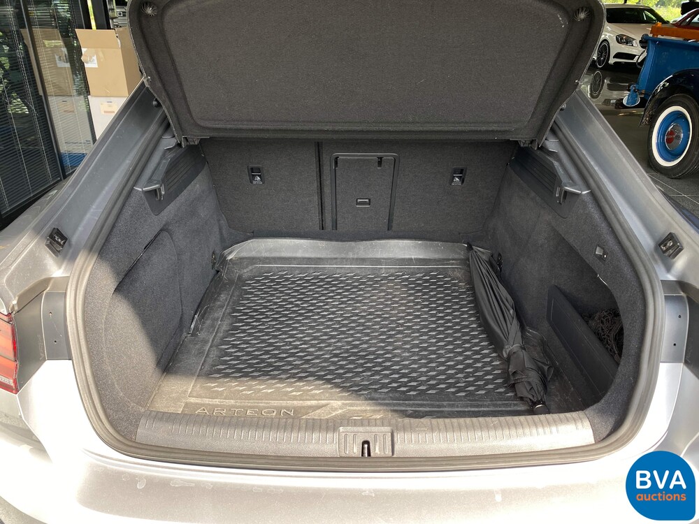 Volkswagen Arteon 2.0 TDI 4Motion Business R-line 239pk 2018, -Org NL- SF-581-S.