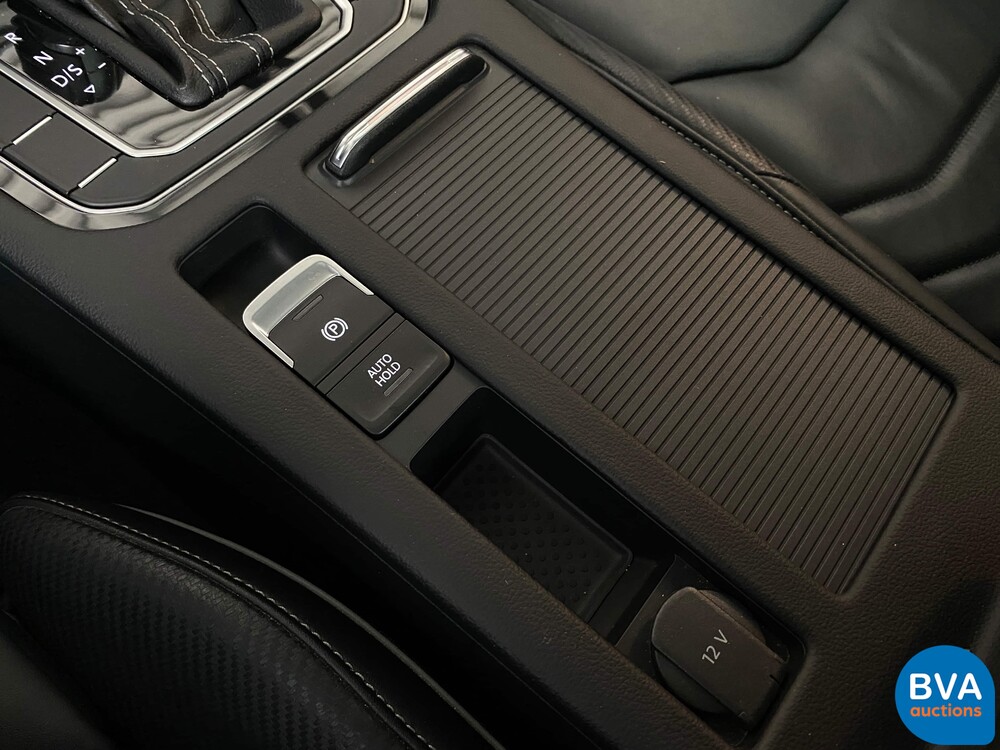 Volkswagen Arteon 2.0 TDI 4Motion Business R-line 239pk 2018, -Org NL- SF-581-S.