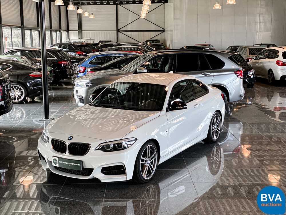 BMW M240i Coupé M-Performance 340 PS 2019 2er FACELIFT.