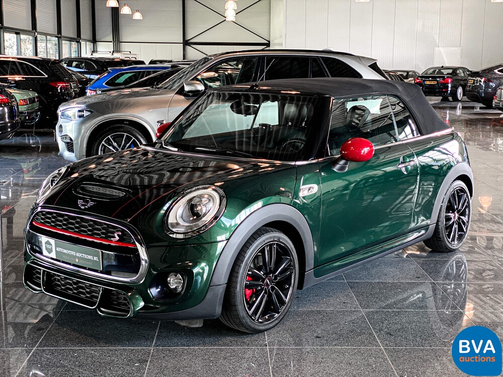 Mini Cooper S2.0 Serious Business Cabrio JCW Paket 192PS 2016 -Org. NL-, JH-363-X.