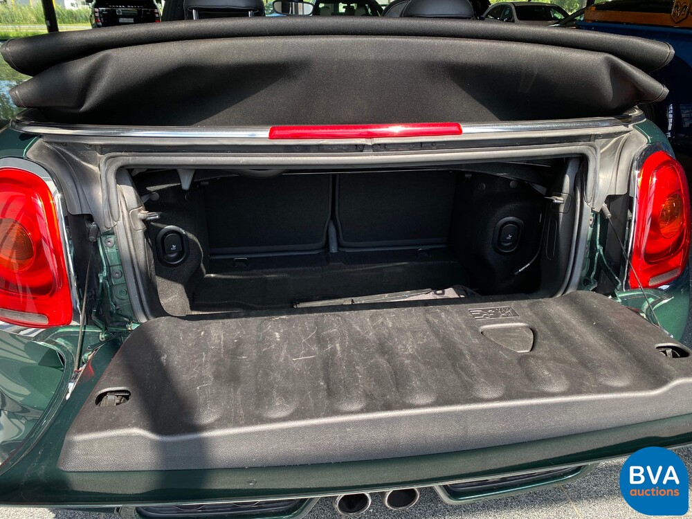 Mini Cooper S2.0 Serious Business Cabrio JCW Paket 192PS 2016 -Org. NL-, JH-363-X.