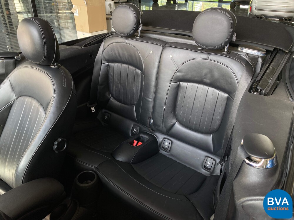 Mini Cooper S2.0 Serious Business Cabrio JCW Paket 192PS 2016 -Org. NL-, JH-363-X.