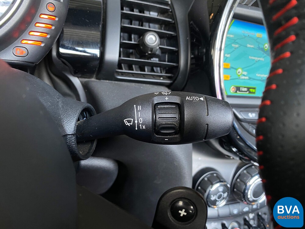 Mini Cooper S2.0 Serious Business Cabrio JCW Paket 192PS 2016 -Org. NL-, JH-363-X.