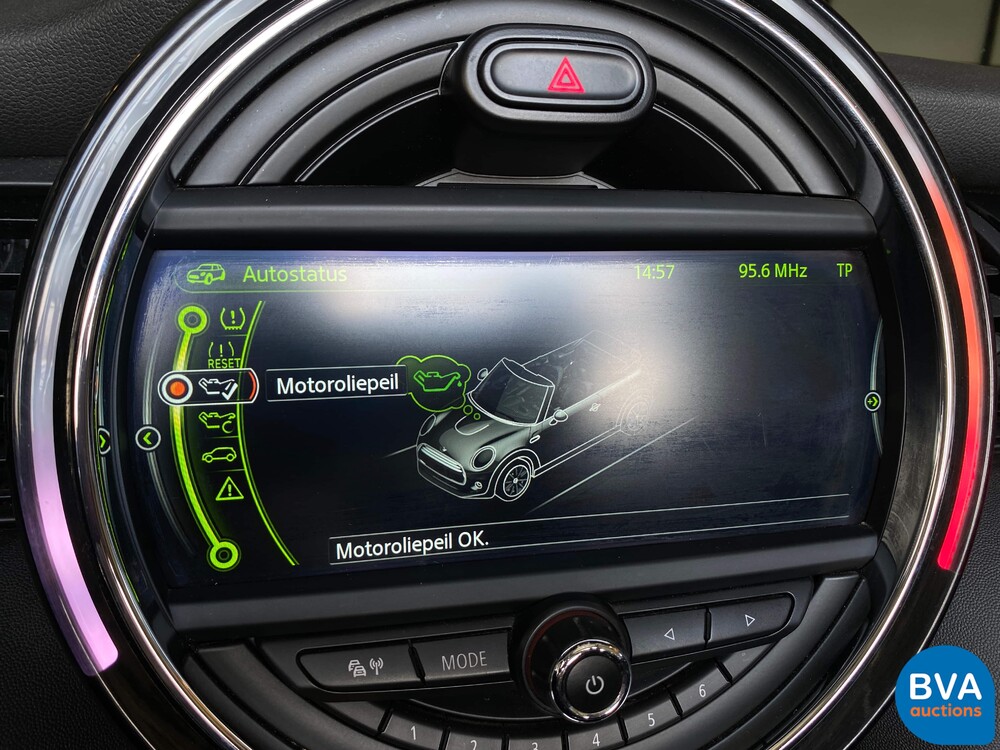 Mini Cooper S2.0 Serious Business Cabrio JCW Paket 192PS 2016 -Org. NL-, JH-363-X.