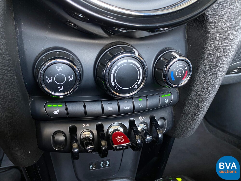 Mini Cooper S2.0 Serious Business Cabrio JCW Paket 192PS 2016 -Org. NL-, JH-363-X.