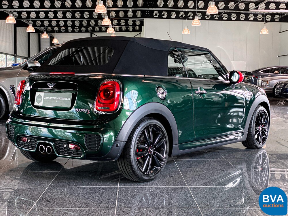 Mini Cooper S2.0 Serious Business Cabrio JCW Paket 192PS 2016 -Org. NL-, JH-363-X.