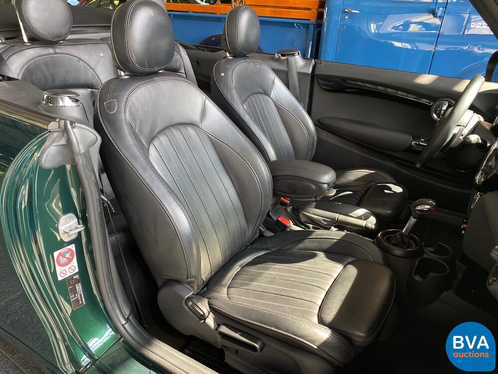 Mini Cooper S2.0 Serious Business Cabrio JCW Paket 192PS 2016 -Org. NL-, JH-363-X.