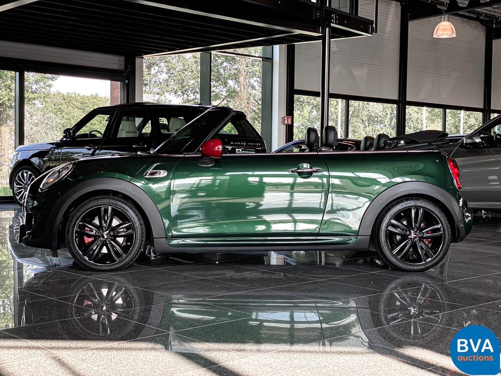 Mini Cooper S2.0 Serious Business Cabrio JCW Paket 192PS 2016 -Org. NL-, JH-363-X.