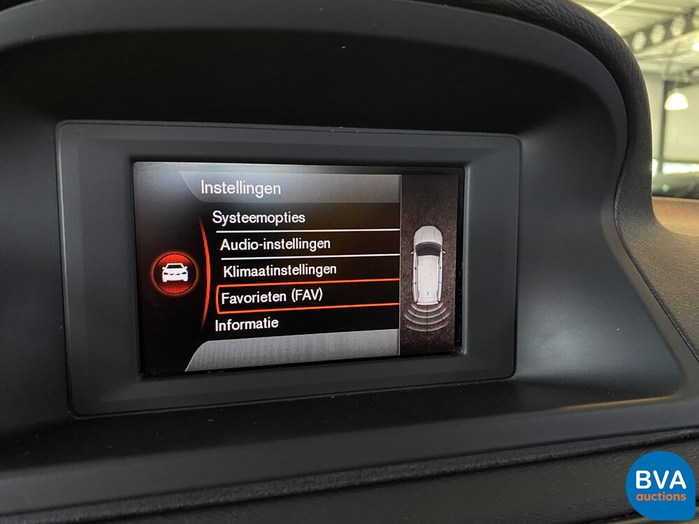 Volvo V702.0 T5 Kinetic 245 PS 2015, RV-417-T.