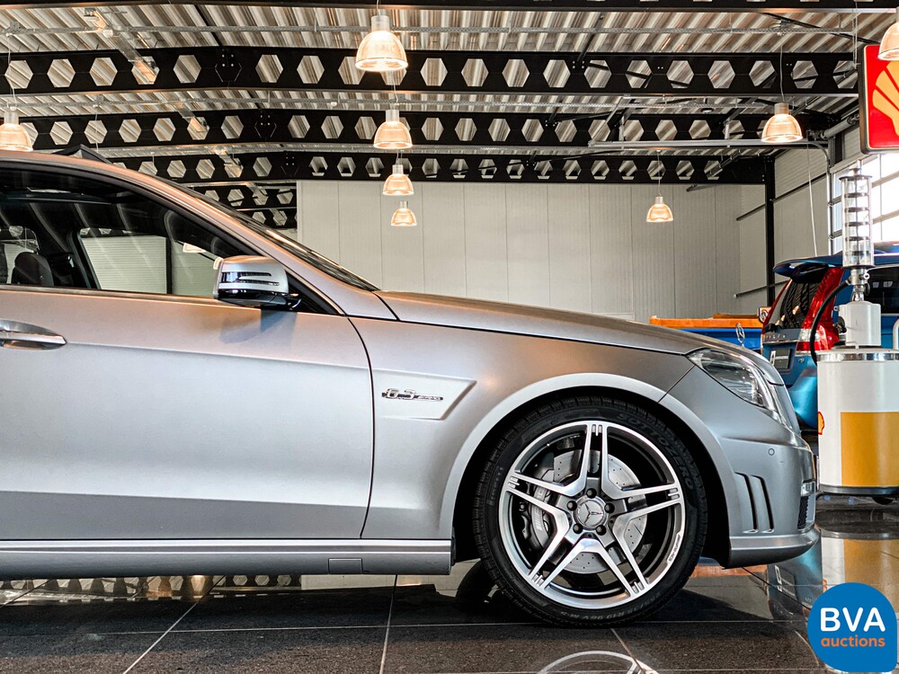 Mercedes-Benz E63 AMG 525pk Limousine E-Klasse 2010 FACELIFT, -Org NL- 00-KRJ-1.